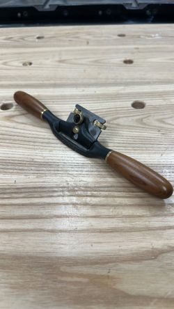 Veritas flat spokeshave
