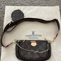 Louis Vuitton Multi Pochette Accessories Monogram Canvas Crossbody Bag