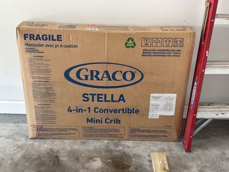 Graco 4 in 1 Mini Convertible Crib