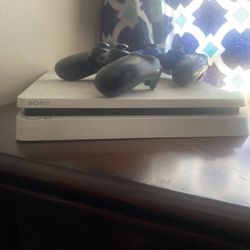 ps4 with cables