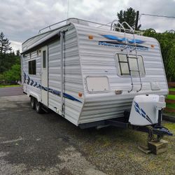 2005 Weekend Warrior Toy Hauler 