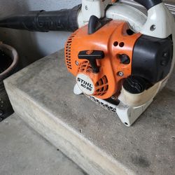  Stihl Gas Leaf Blower BG 86