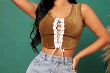 women's medium Lace Up Tank Top