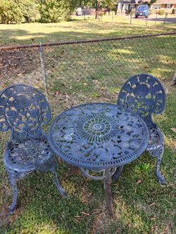 Metal patio set