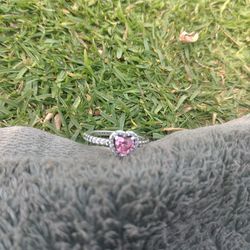 Pandora ring like new