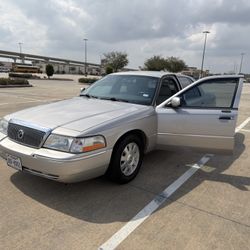 2004 Mercury Grand Marquis