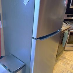 Amana Stainless Refrigerator with Top Freezer