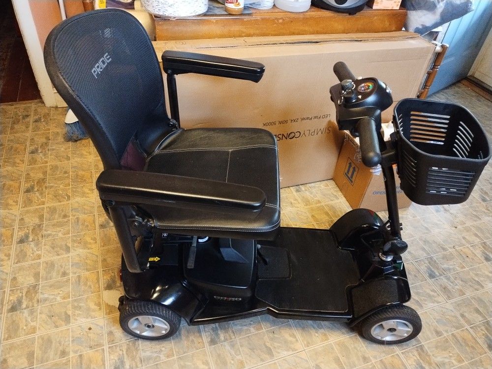 Pride -Go Go Ultra Scooter