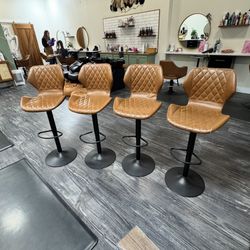 Bar Stools 4 For 40$ 