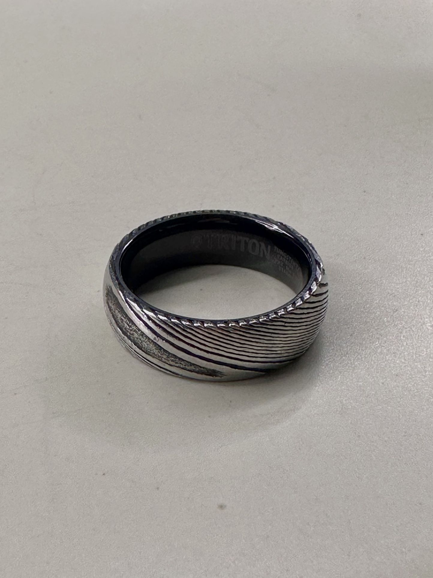 Triton Men’s Tungsten Carbide Ring – TC.850 – Textured Pattern – Size 9