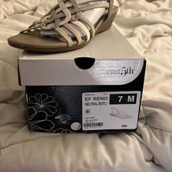 Multi Beige Colored Sandles Size 7m 