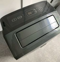 LG portable  air conditioner 12,000 BTU  Excellent working condition!!