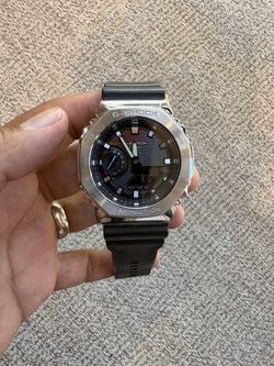 Casio G-Shock GM-2100RW-1A Metal Rainbow Brick wall