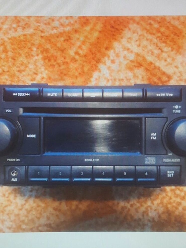 Radio CD Player