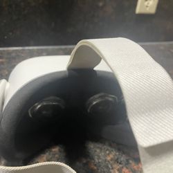 OCULUS QUEST 2