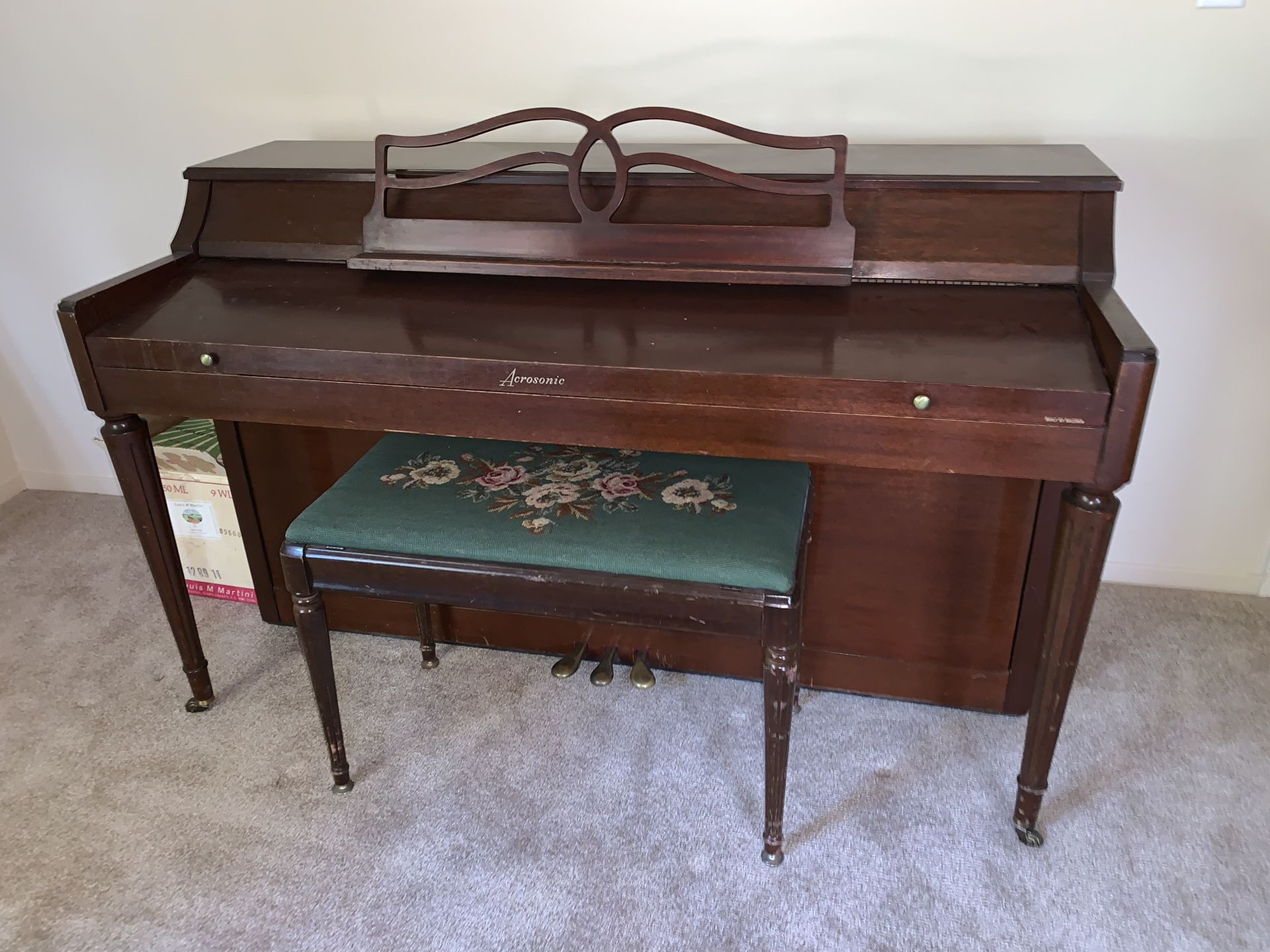 Piano in tune works great cheap