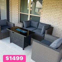 New inbox patio set (we finance and deliver)($54 down,$1299 total)(90 day no interest payment plan)