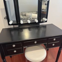 Black Vanity And Stool