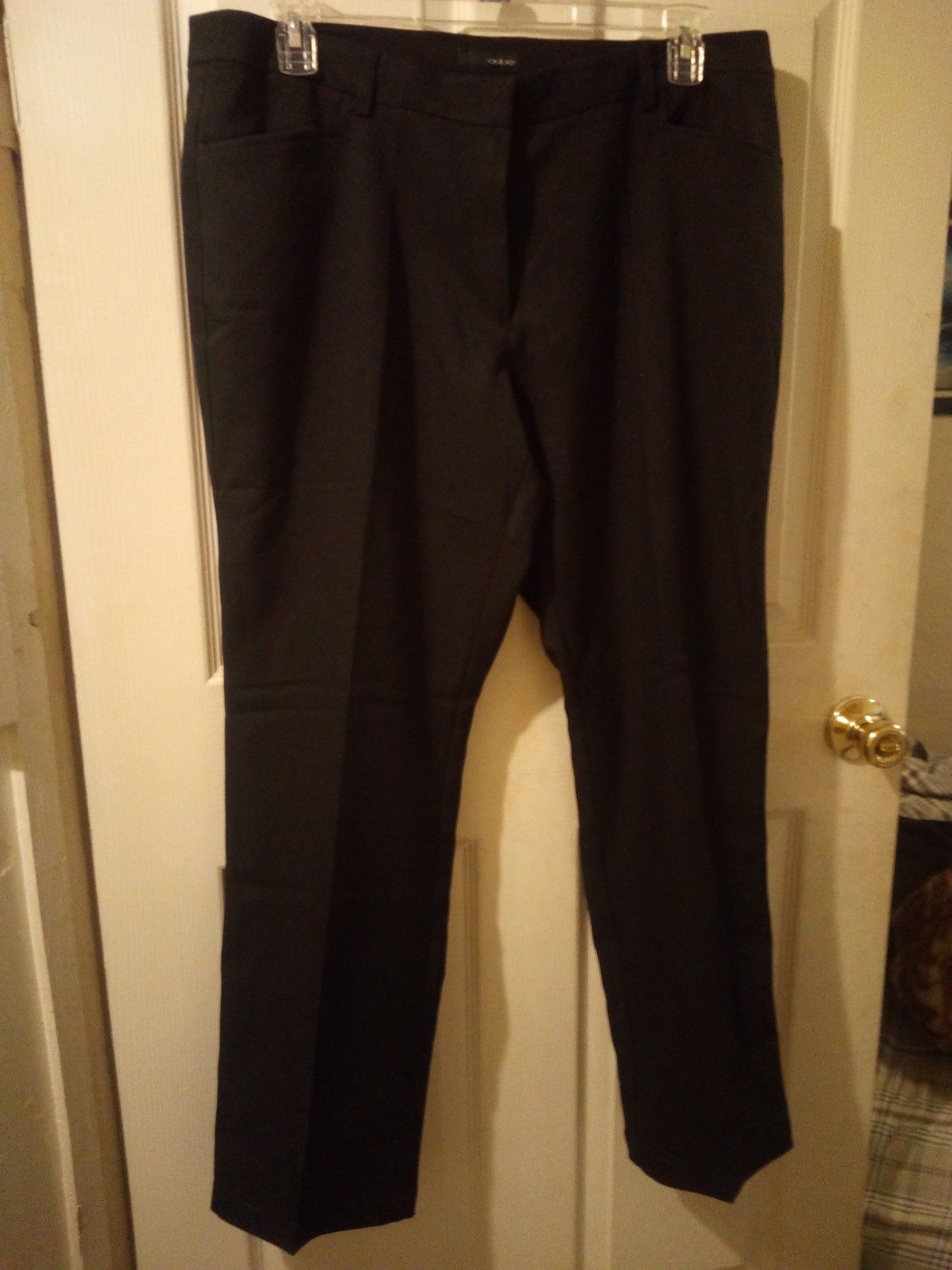 Ladies size 16 pants from oobē