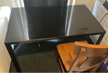 Moving sale