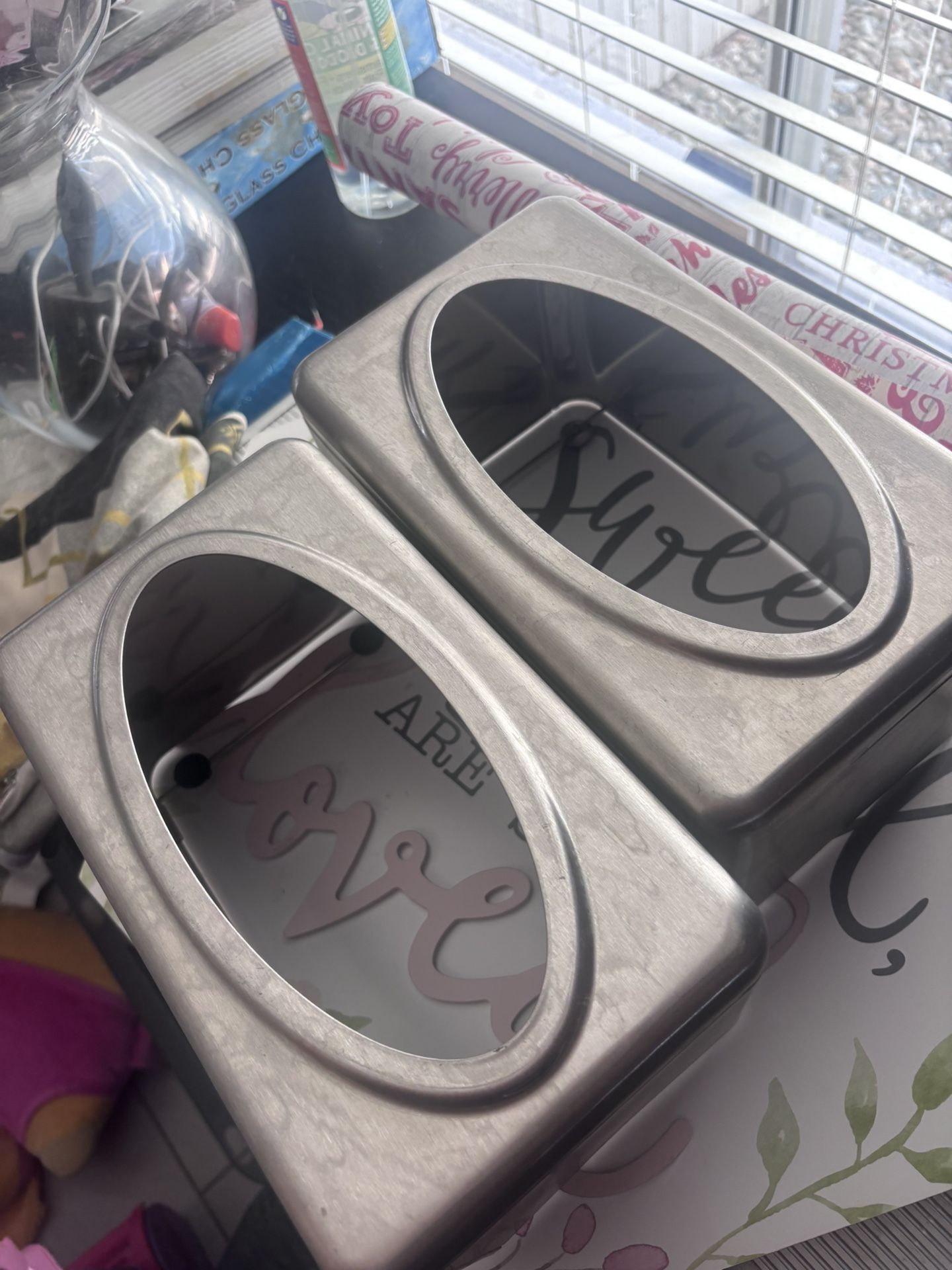 2 Kleenex Holders