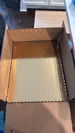 25 Gold cake boards 17 3/4x 13 3/4
