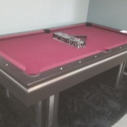 POOL TABLE BRAND NEW IN BOX 84X47 