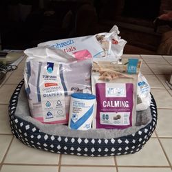 😢 LOST OUR PUPPY😪.  PUPPY/SMALL DOG -DIAPERS, PUPPY PADS, BED ( NEVER USED!) LOT... ALL FOR ONE PRICE!..asking  $22.00