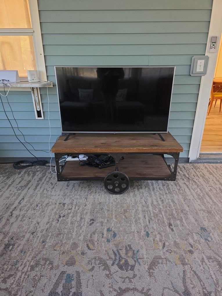 Console Steampunk Industrial Coffee Table With TV