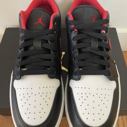 Nike Air Jordan 1 Low Men Size 10.5 Brand New 