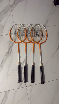 Badminton
