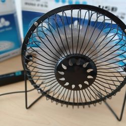 Lot Of 3x USB  Desk Fans 