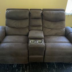 Trevor Power Recliner X 2 