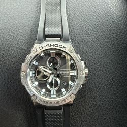 VERY NICE G SHOCK 