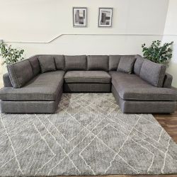 Interior Define U Shape Sectional with Chaise - FREE DELIVERY
