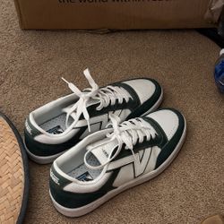 Size 11 Men’s Vans 