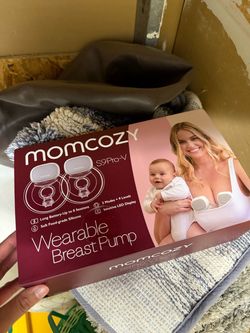 Mom cozy breast pump