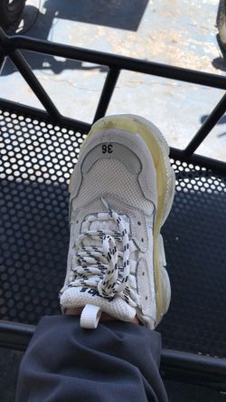 Balenciagas 36 shoes
