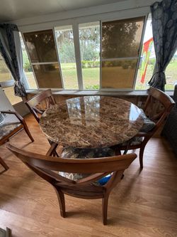 48” round marble dining table with 4 chairs