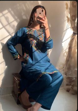 Indian And Pakistani Clothes 