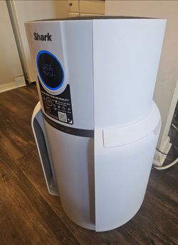 Shark Air Purifier NeverChange Pet Pro - Like New