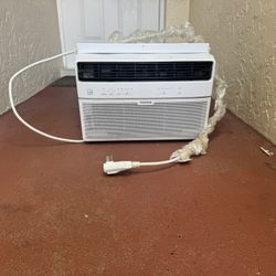 AC Wall Working 