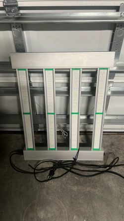 240. W. Led. Multi. Spectrum. Grow. Light