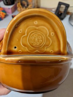 Beautiful Owl Ceramic food container and ice makers Thumbnail
