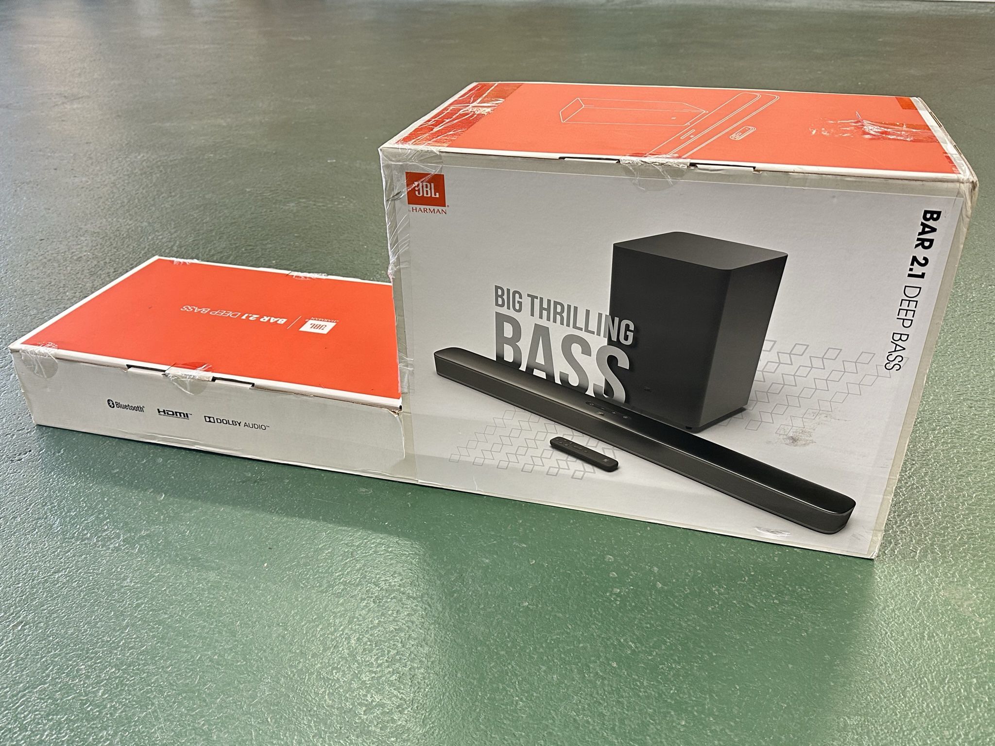 NEW! JBL 2.1 Channel Soundbar with Wireless Subwoofer and Dolby Digital