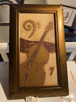 Guitar picture frame