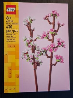 LEGO 40725 Cherry Blossoms.Brand new in factory-sealed box