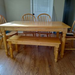 Kitchen Table With Bench 