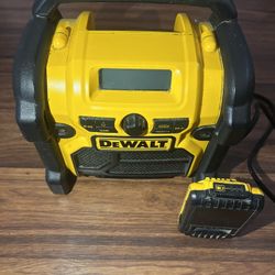 Dewalt Radio Speaker 20V/18V. 110V