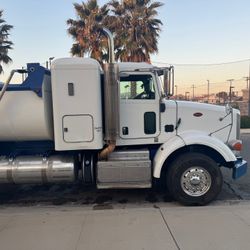 2012 Piterbilt 365